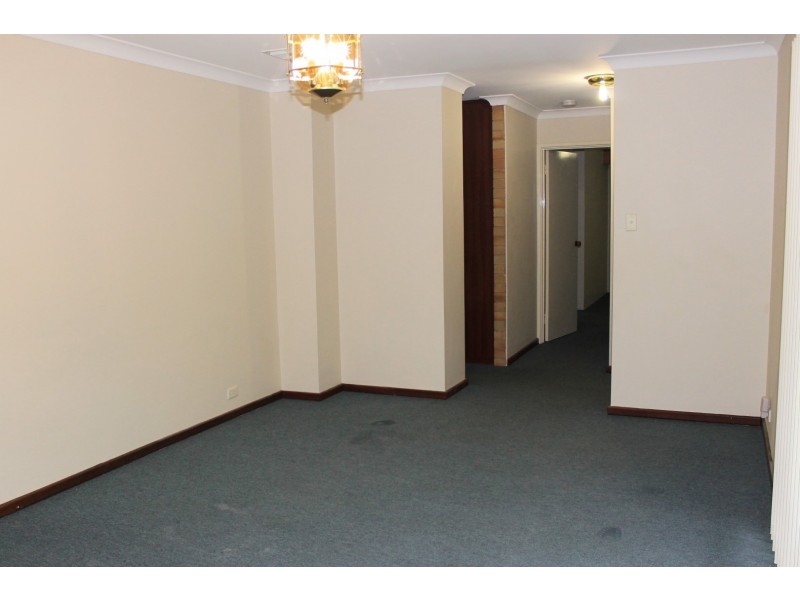 8 Renou Way, Bateman WA 6150