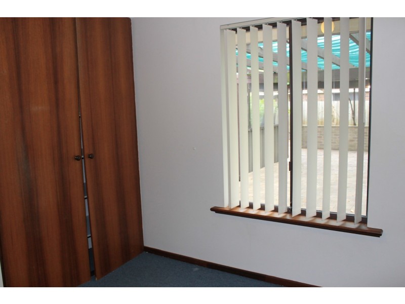 8 Renou Way, Bateman WA 6150