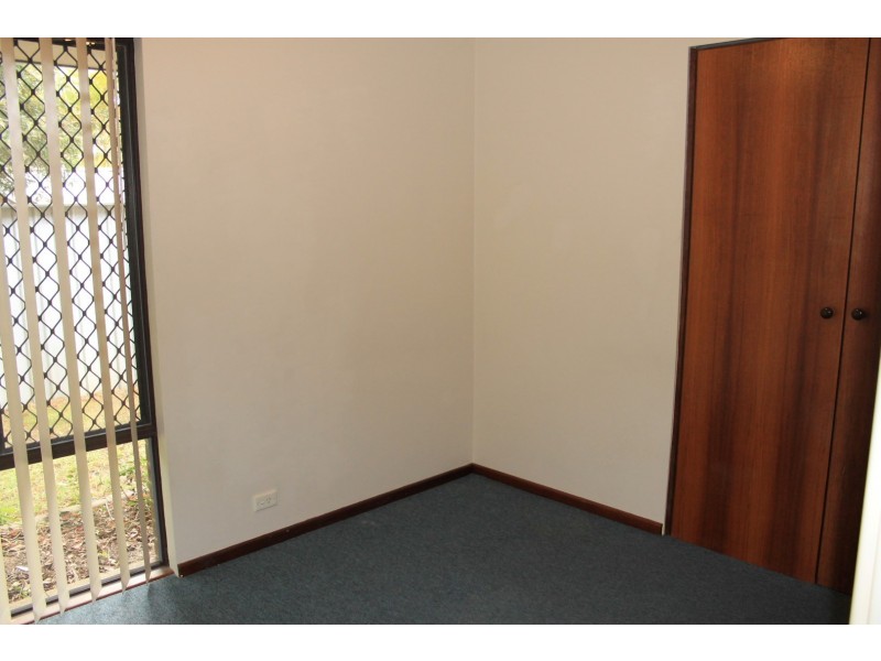 8 Renou Way, Bateman WA 6150