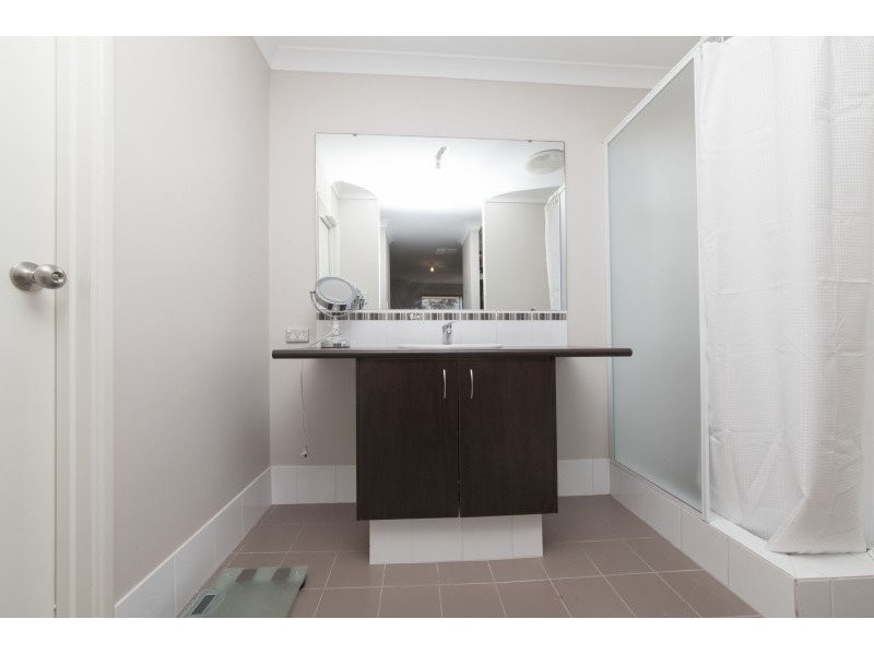 21 Calder Way, Atwell WA 6164