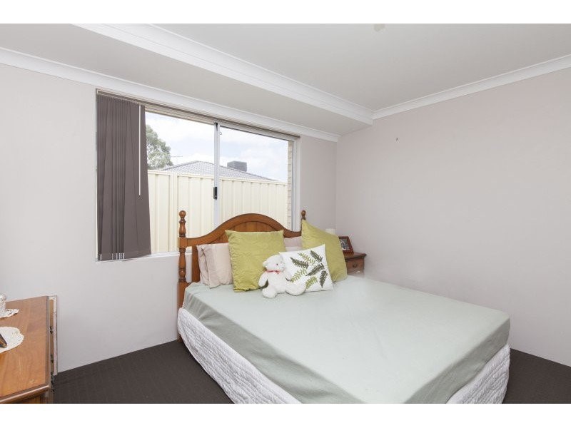 21 Calder Way, Atwell WA 6164