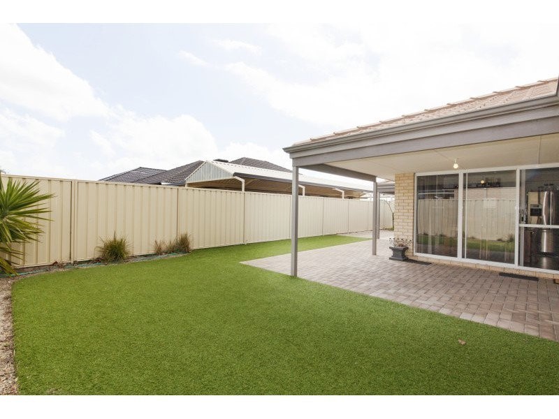 21 Calder Way, Atwell WA 6164