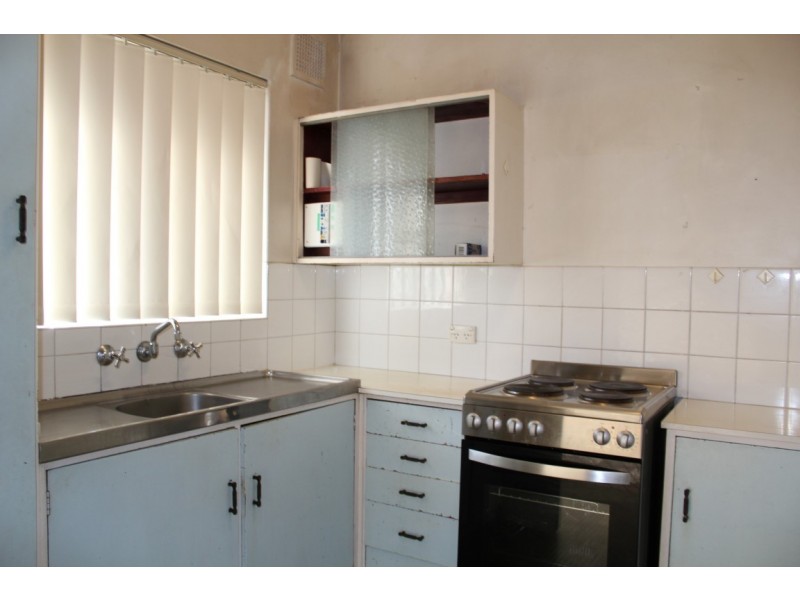 Apartment 14/41 Davilak Avenue, Hamilton Hill WA 6163