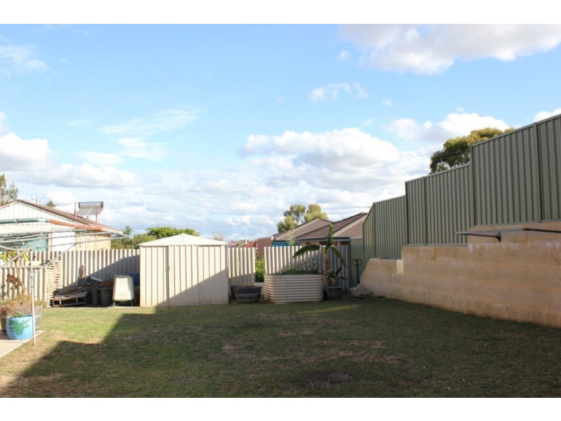 Apartment 14/41 Davilak Avenue, Hamilton Hill WA 6163