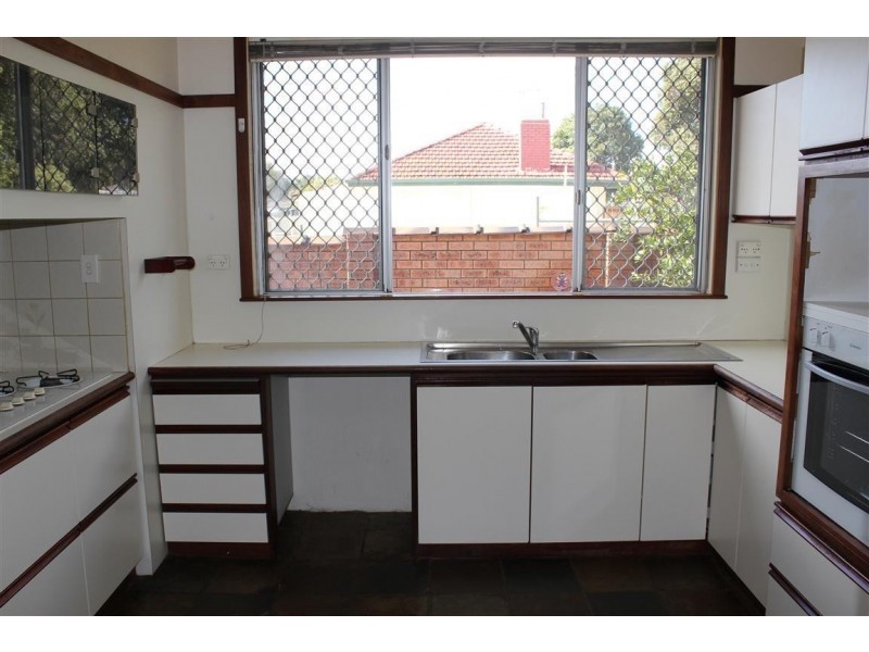 135 Fremantle Road, Gosnells WA 6110