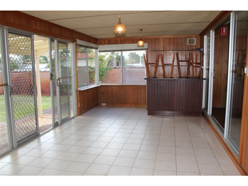 135 Fremantle Road, Gosnells WA 6110