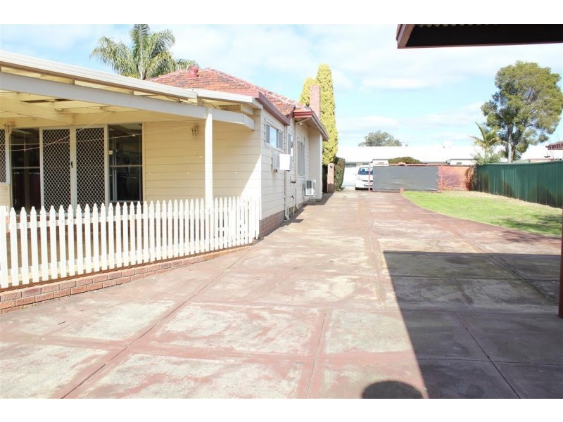 135 Fremantle Road, Gosnells WA 6110