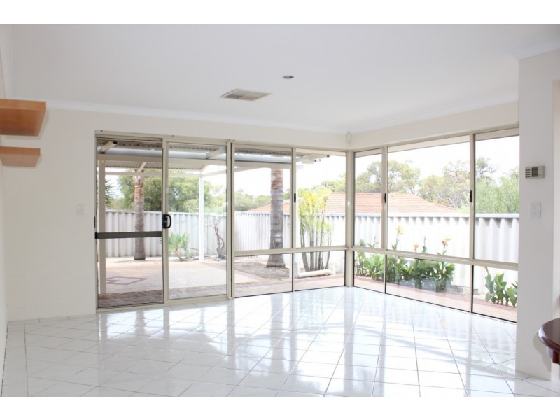13 Centaury Close, Beeliar WA 6164