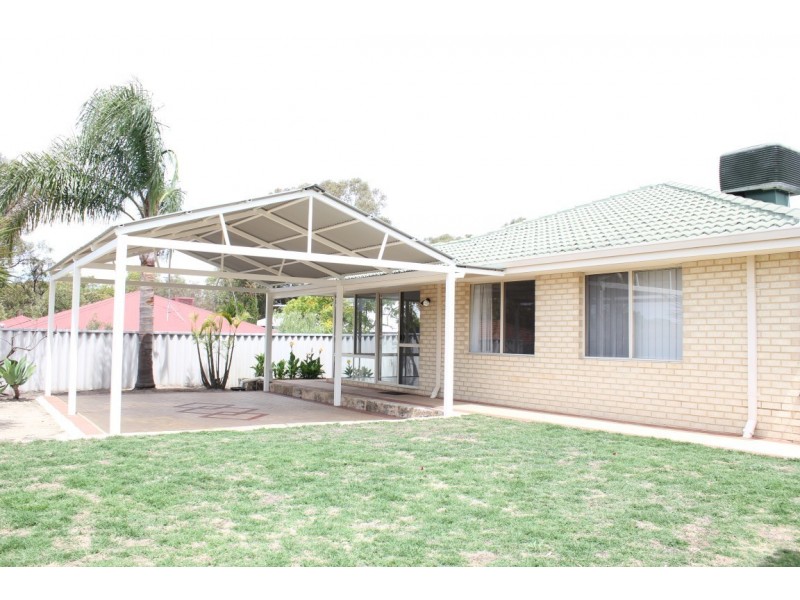 13 Centaury Close, Beeliar WA 6164