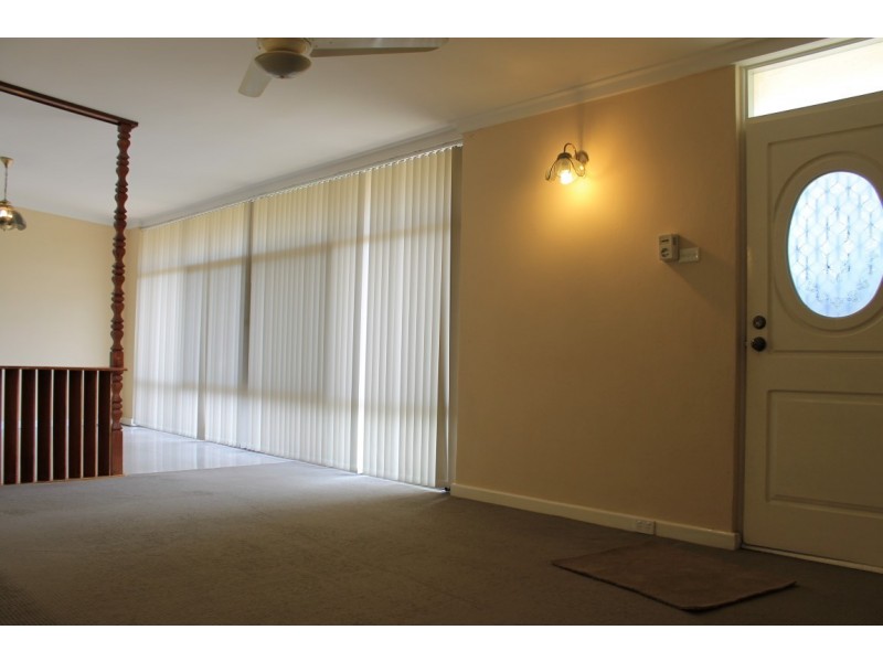 8 Scroop Way, Spearwood WA 6163