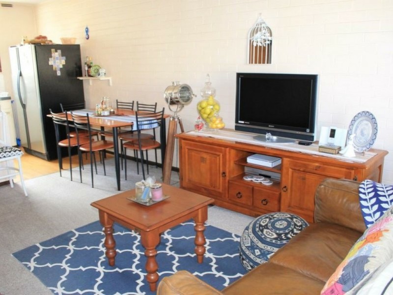 Apartment 4/79 South Terrace, Como WA 6152