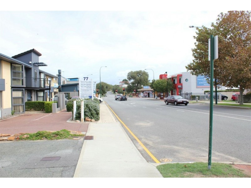 Apartment 4/79 South Terrace, Como WA 6152