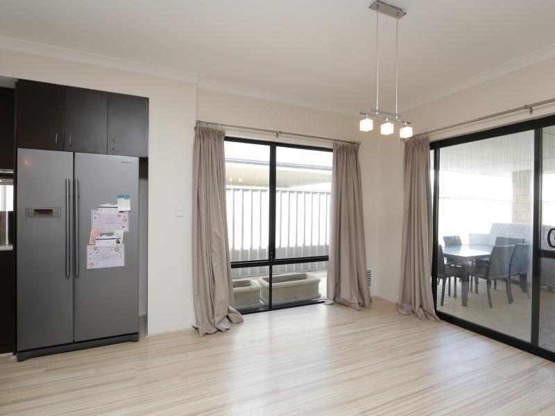 15 London Link, Aubin Grove WA 6164