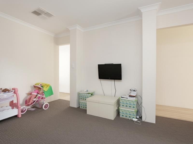 15 London Link, Aubin Grove WA 6164