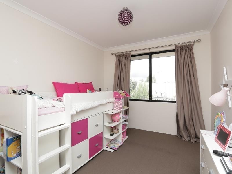 15 London Link, Aubin Grove WA 6164