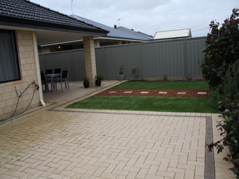 15 London Link, Aubin Grove WA 6164