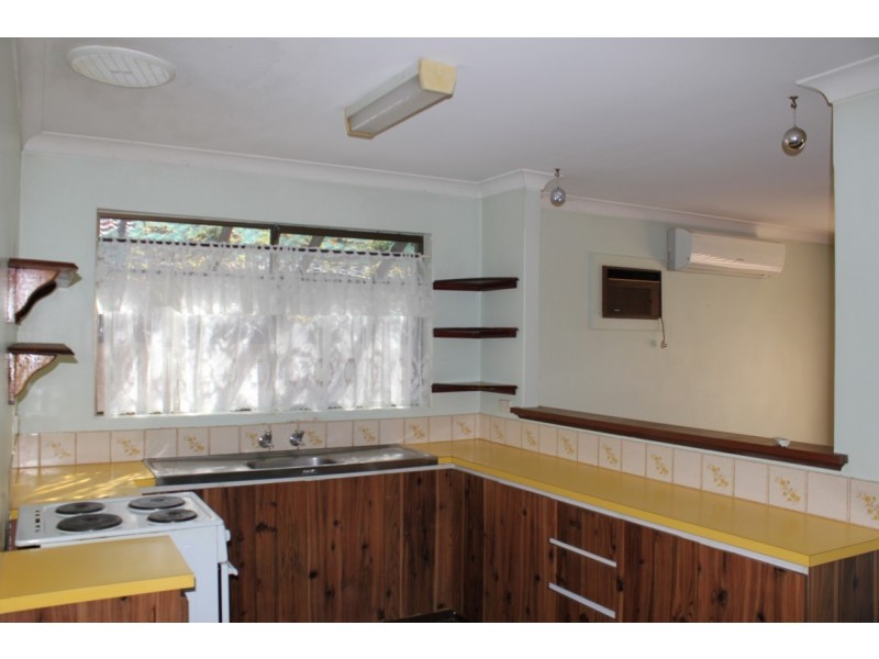 33 Dotterel Way, Yangebup WA 6164