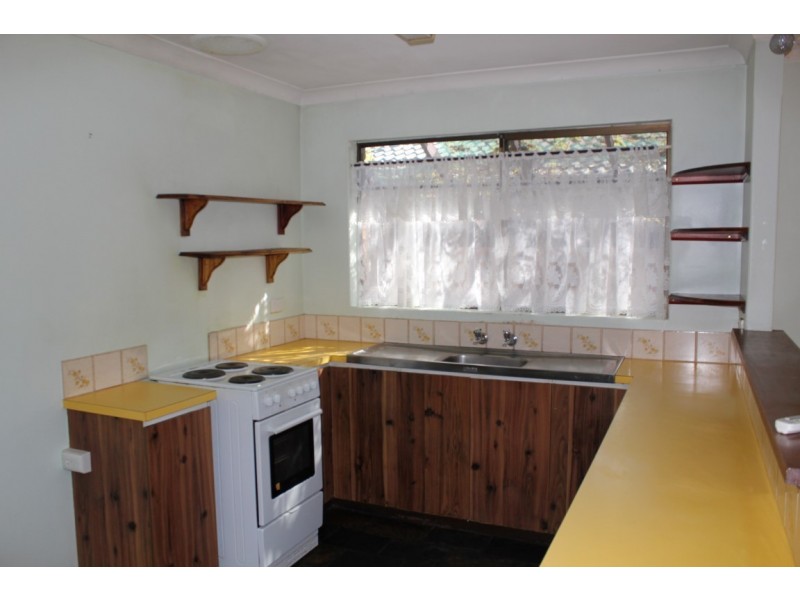 33 Dotterel Way, Yangebup WA 6164