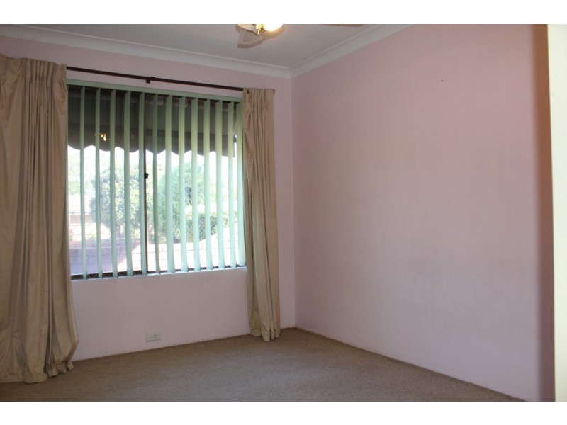 33 Dotterel Way, Yangebup WA 6164