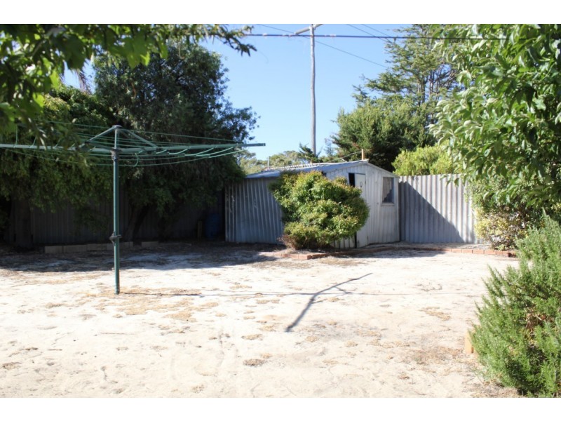 33 Dotterel Way, Yangebup WA 6164