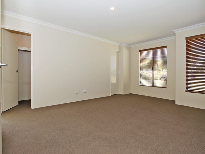 326 Lyon Road, Aubin Grove WA 6164