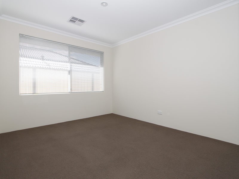 326 Lyon Road, Aubin Grove WA 6164