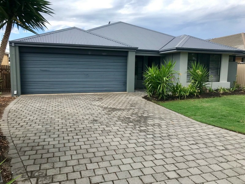 6 Versailles Parkway, Aubin Grove WA 6164