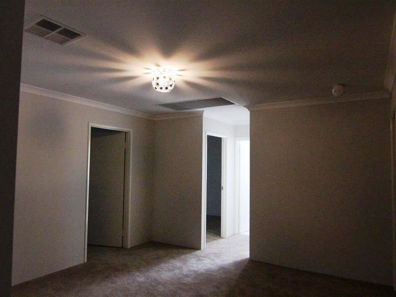 36 Marginata Parkway, Canning Vale WA 6155