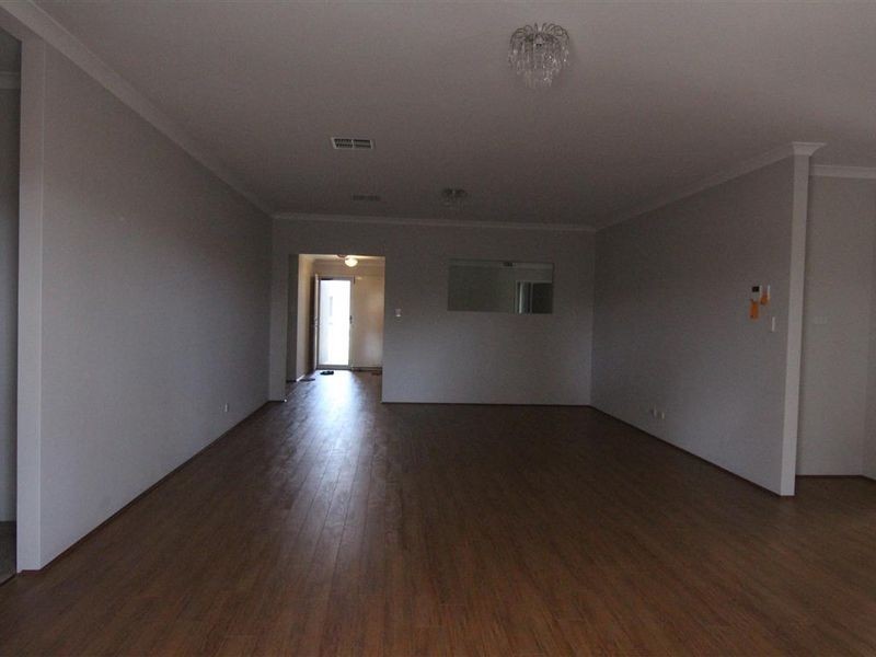 36 Marginata Parkway, Canning Vale WA 6155