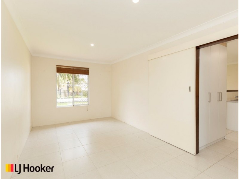 4 Grassbird Loop, Yangebup WA 6164