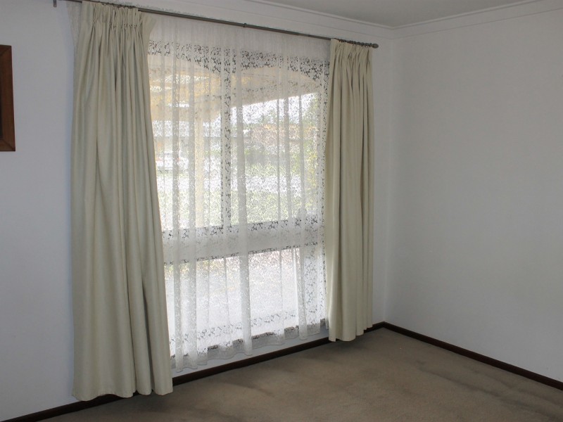 22 Hibbertia Crescent, Riverton WA 6148