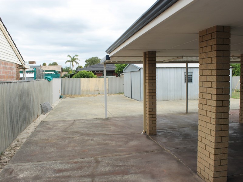 22 Hibbertia Crescent, Riverton WA 6148