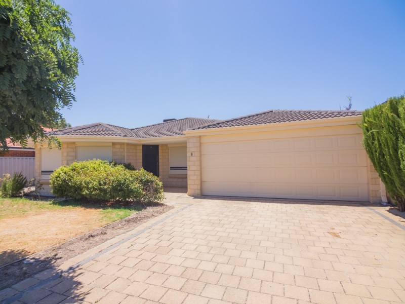 8 Kabbarli Court, South Lake WA 6164