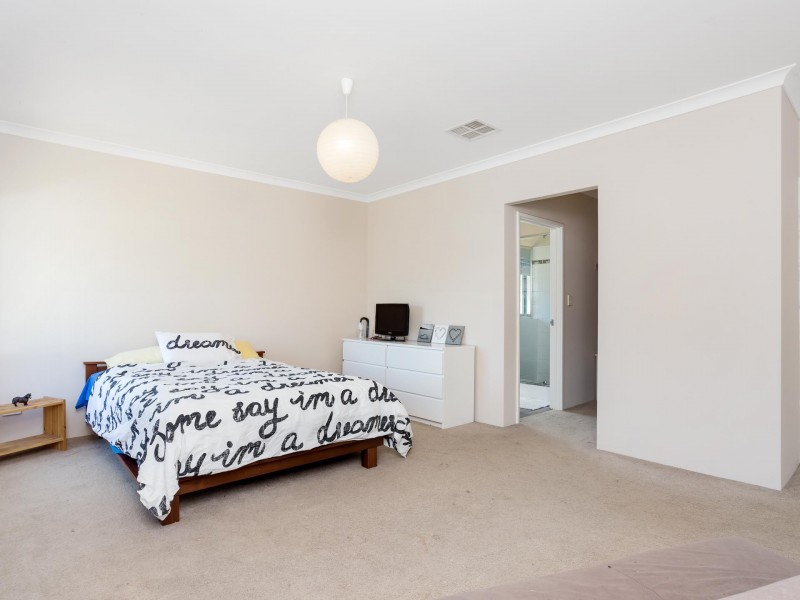 209 Bournbrook Avenue, Byford WA 6122