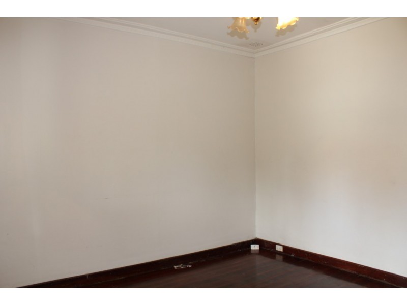 117 Forrest Road, Hamilton Hill WA 6163