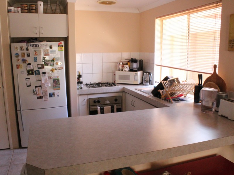 14 Caphorn Close, Bibra Lake WA 6163