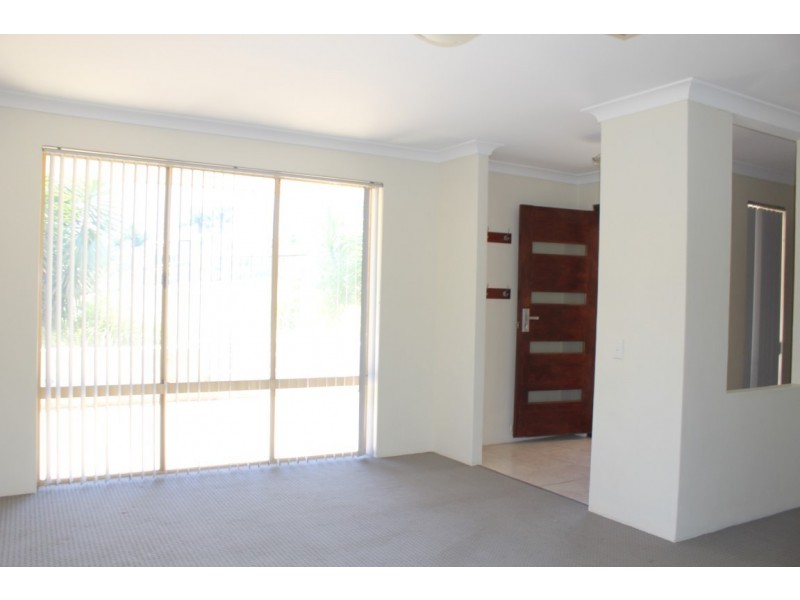 14 Whitlock Crescent, South Lake WA 6164