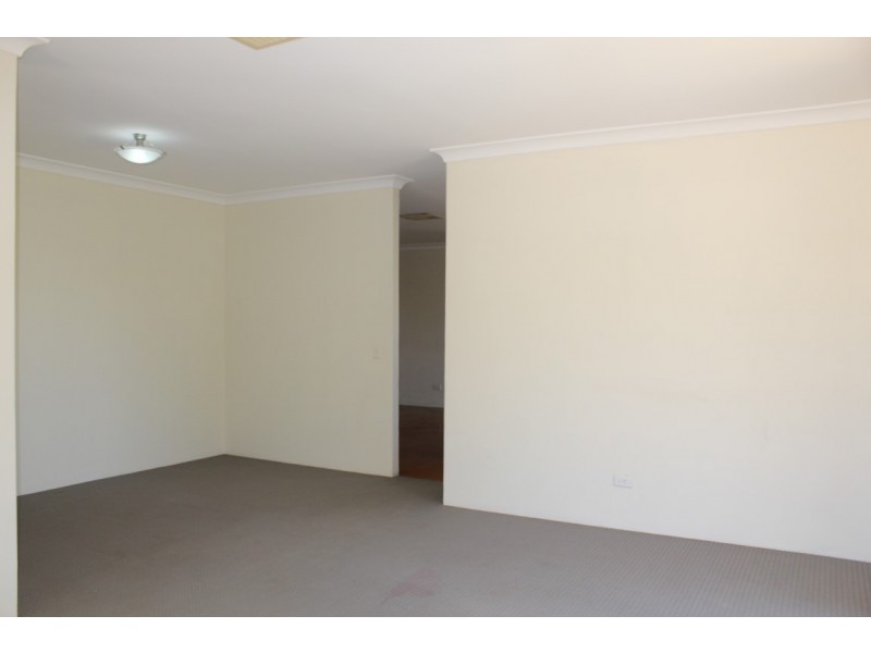 14 Whitlock Crescent, South Lake WA 6164