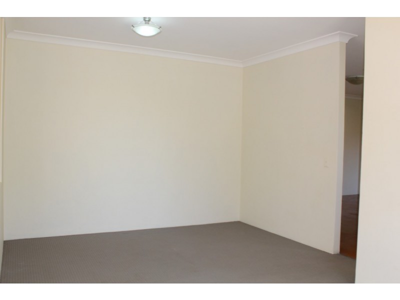 14 Whitlock Crescent, South Lake WA 6164
