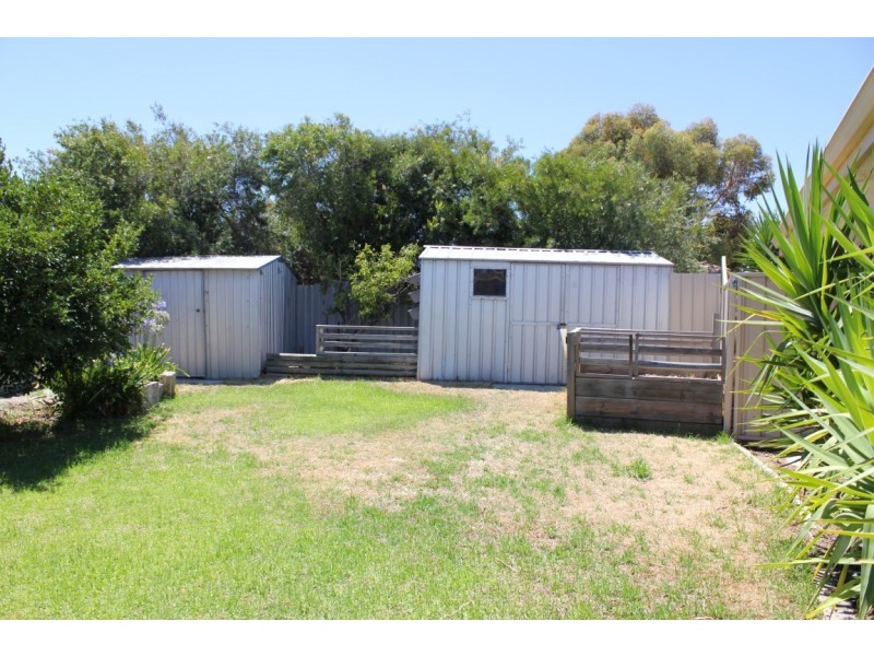 14 Whitlock Crescent, South Lake WA 6164