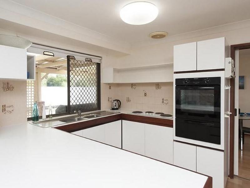 11 Fabian Close, Willetton WA 6155