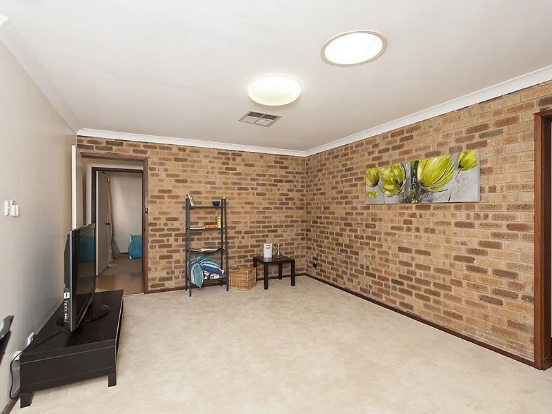 11 Fabian Close, Willetton WA 6155