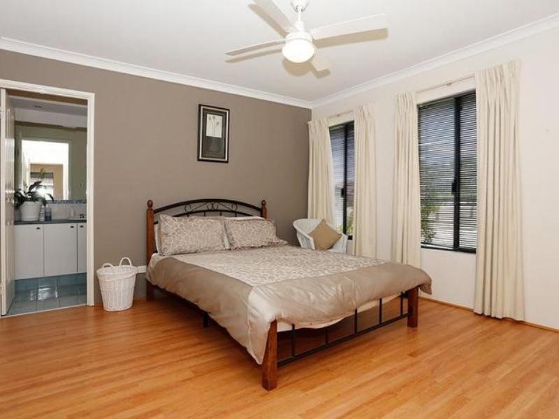 9 Domain Circle, Success WA 6164