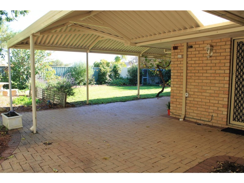 5 Alocasia Close, South Lake WA 6164