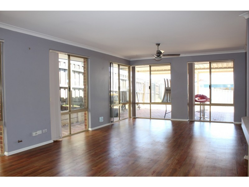 35 Thornbill Loop, Beeliar WA 6164