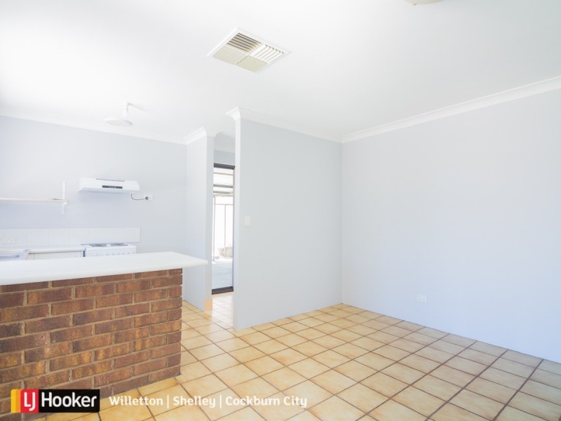 17 Mollerin Place, South Lake WA 6164
