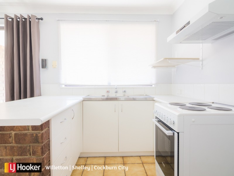 17 Mollerin Place, South Lake WA 6164