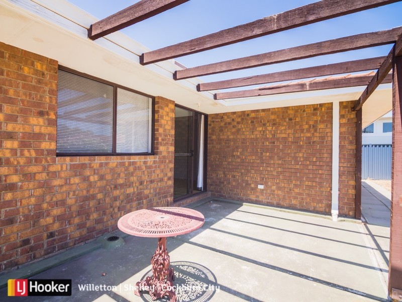 17 Mollerin Place, South Lake WA 6164