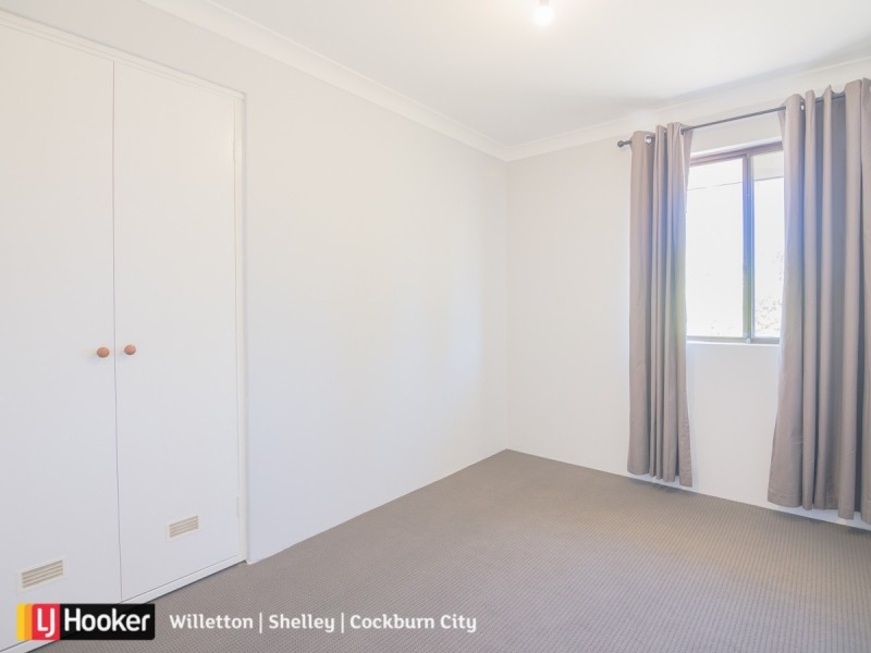 17 Mollerin Place, South Lake WA 6164