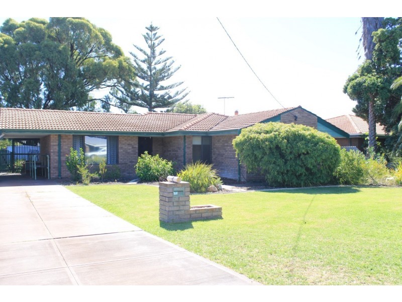 7 Cowan Place, Safety Bay WA 6169